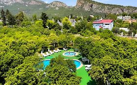 Castle Park Hotel